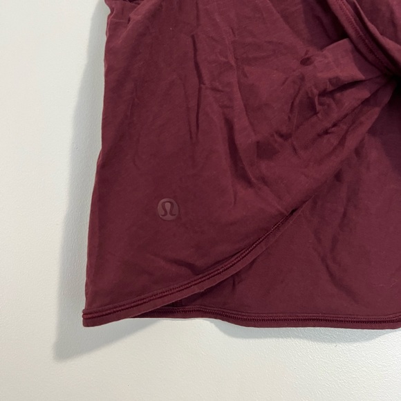 Lululemon cross cross tank top sz 6 maroon - Picture 3 of 3